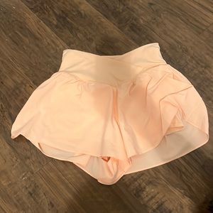 Aerie, athletic flowy shorts. Peach orange color. Size:Medium